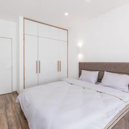 простора віп на вулиці під голоском 15 б Apartment *