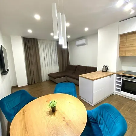 простора віп на вулиці під голоском 15 б * Lemberg