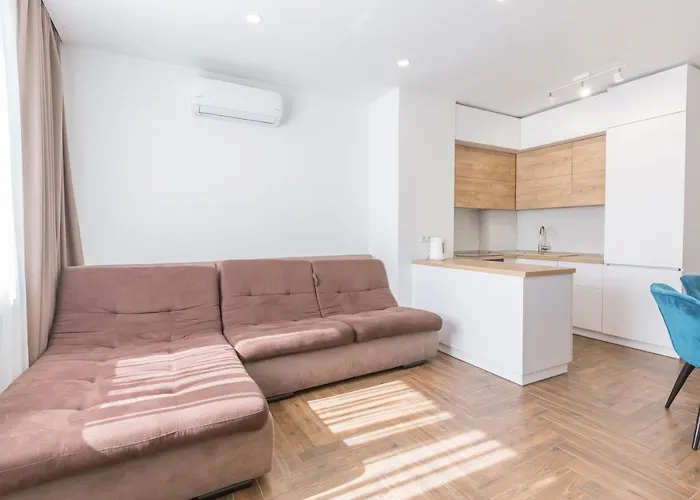 простора віп на вулиці під голоском 15 б *